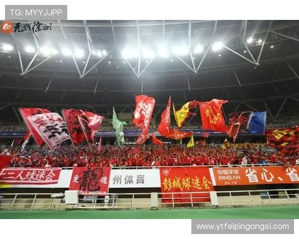 泰州队全力备战新赛季展现青春风采奋力冲击更高联赛舞台