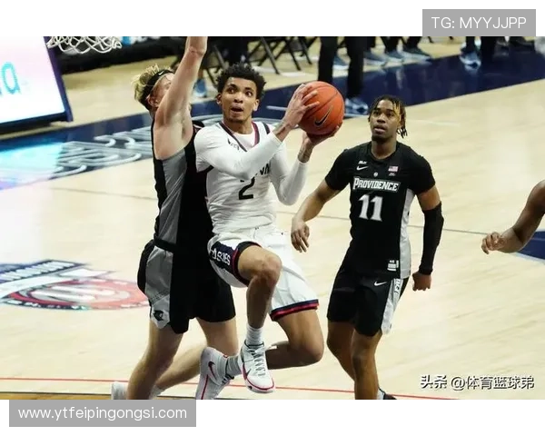 黄蜂队新赛季展望:球员调整与战术革新引关注 黄蜂队新赛季展望:球员调整与战术革新引关注