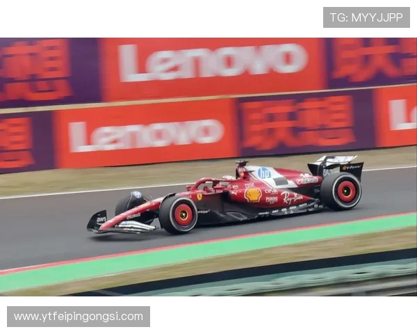 F1赛季激战正酣 红牛车队引擎优势成关键 梅赛德斯与法拉利力求反击 F1赛季激战正酣 红牛车队引擎优势成关键 梅赛德斯与法拉利力求反击