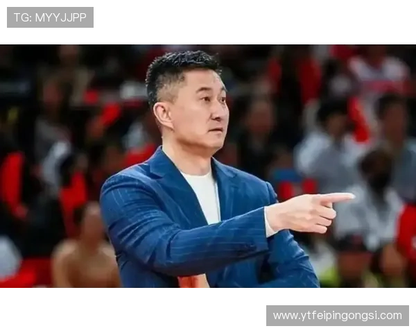 中国男篮力克澳大利亚挺进世界杯四强 杜锋赛后称赞球员拼搏精神