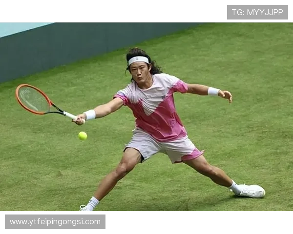 张之臻强势逆转闯入总决赛中国网球迎来历史性突破 张之臻强势逆转闯入总决赛中国网球迎来历史性突破